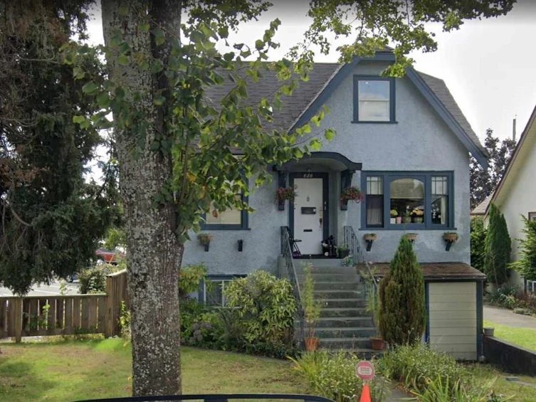 656 East 46th Avenue, Vancouver, BC, V5W 2A3