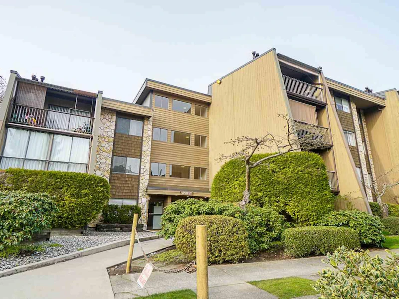209 - 9101 Horne Street, Burnaby BC V3N 4M3