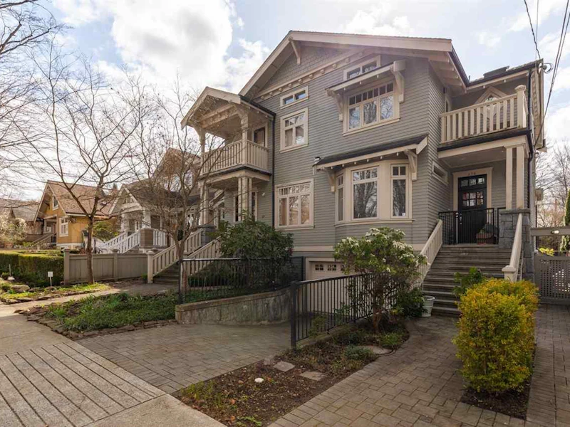 440 W 13th Avenue, Vancouver BC V5Y 1W5