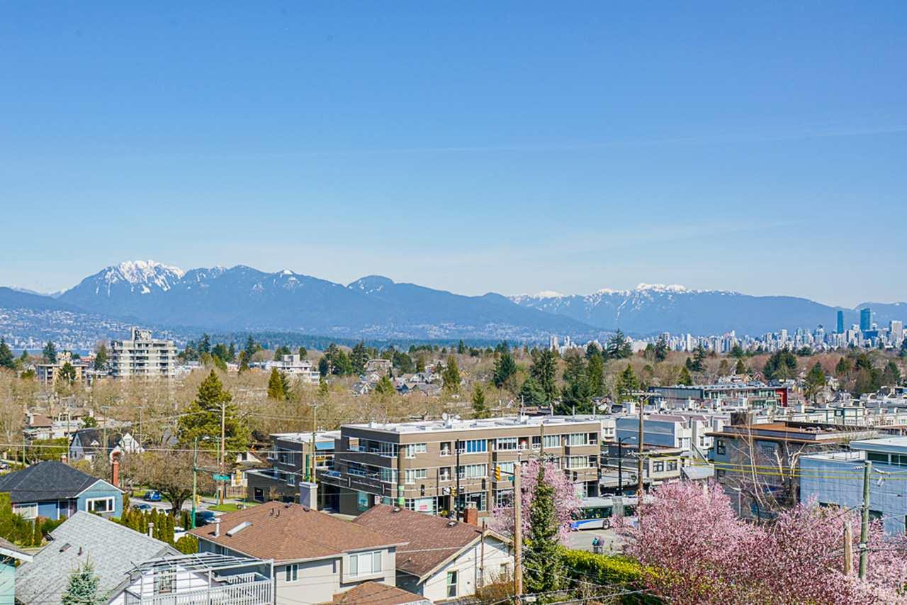3823 West 11th Avenue, Vancouver, BC, V6R 2K8