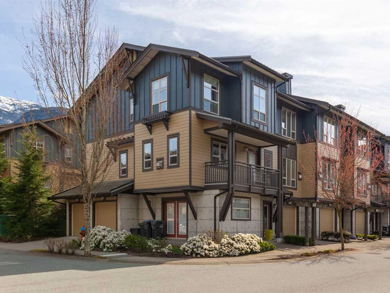 38366 Eaglewind Boulevard, Squamish BC V8B 0R8