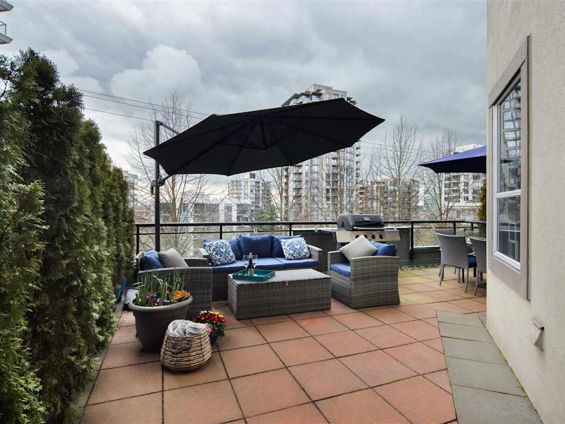 203 - 131 W 3rd Street, North Vancouver BC V7M 1E7