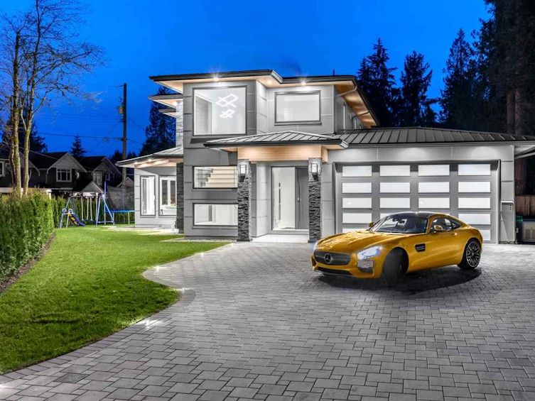 1204 Burnage Road, North Vancouver, BC, V7R 1G7