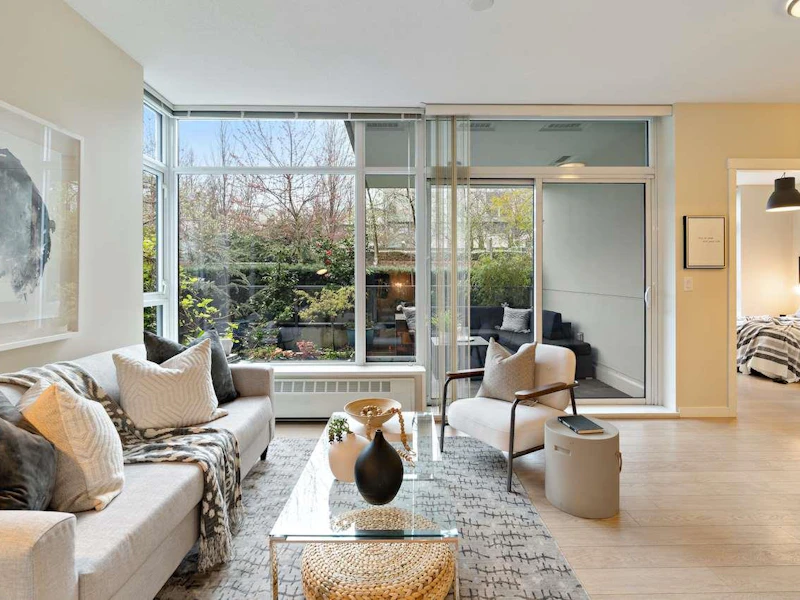 101 - 135 W 2nd Street, North Vancouver BC