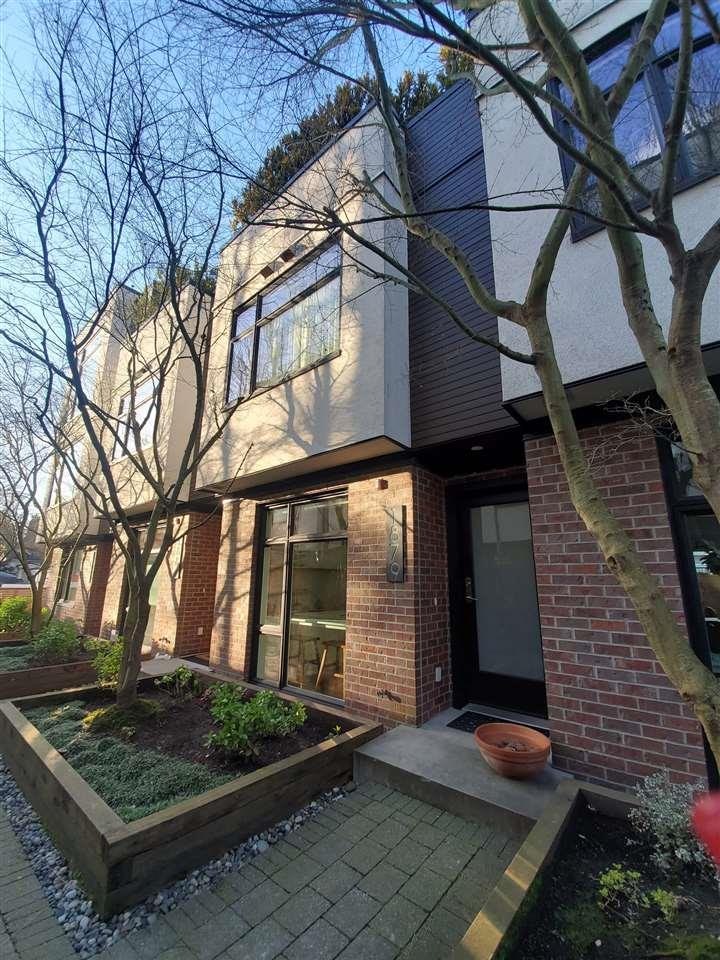 1879 West 2nd Avenue, Vancouver, BC, V6J 1J1