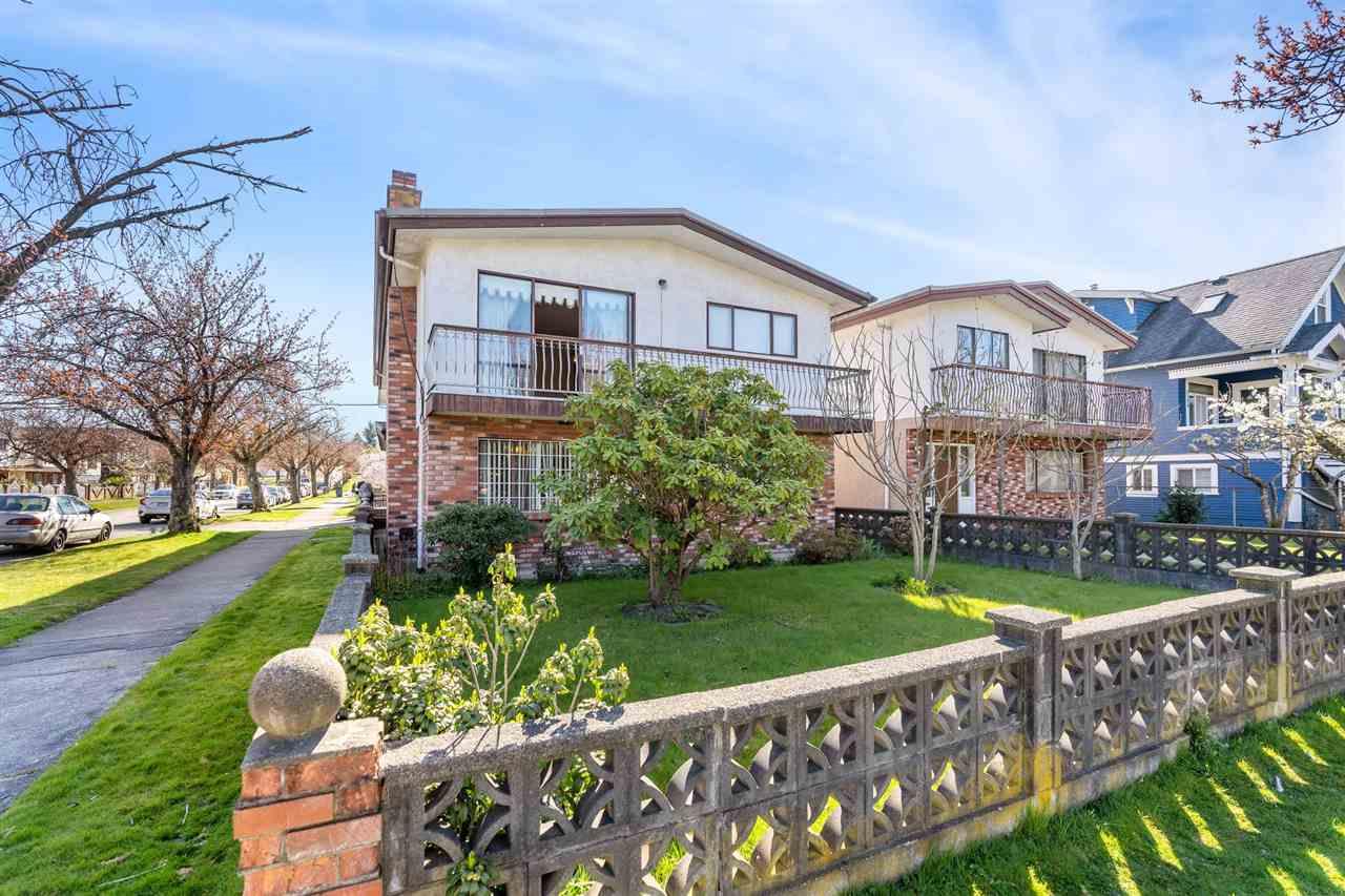 2208 East 35th Avenue, Vancouver, BC, V5P 1C2
