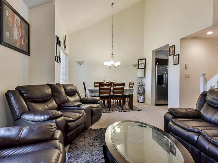 1-12075 207a Street, Maple Ridge, BC, V2X 9X8