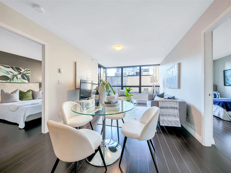 509 - 933 Hornby Street, Vancouver BC V6Z 3G4