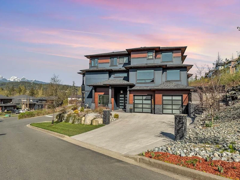 13650 Mckercher Drive, Maple Ridge BC V4R 0E1
