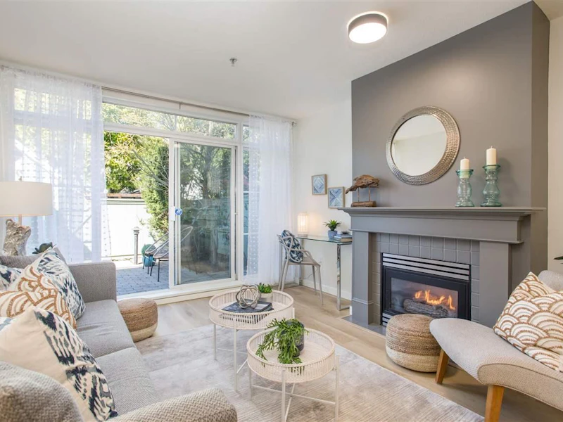107 - 2929 W 4th Avenue, Vancouver BC V6K 4T3