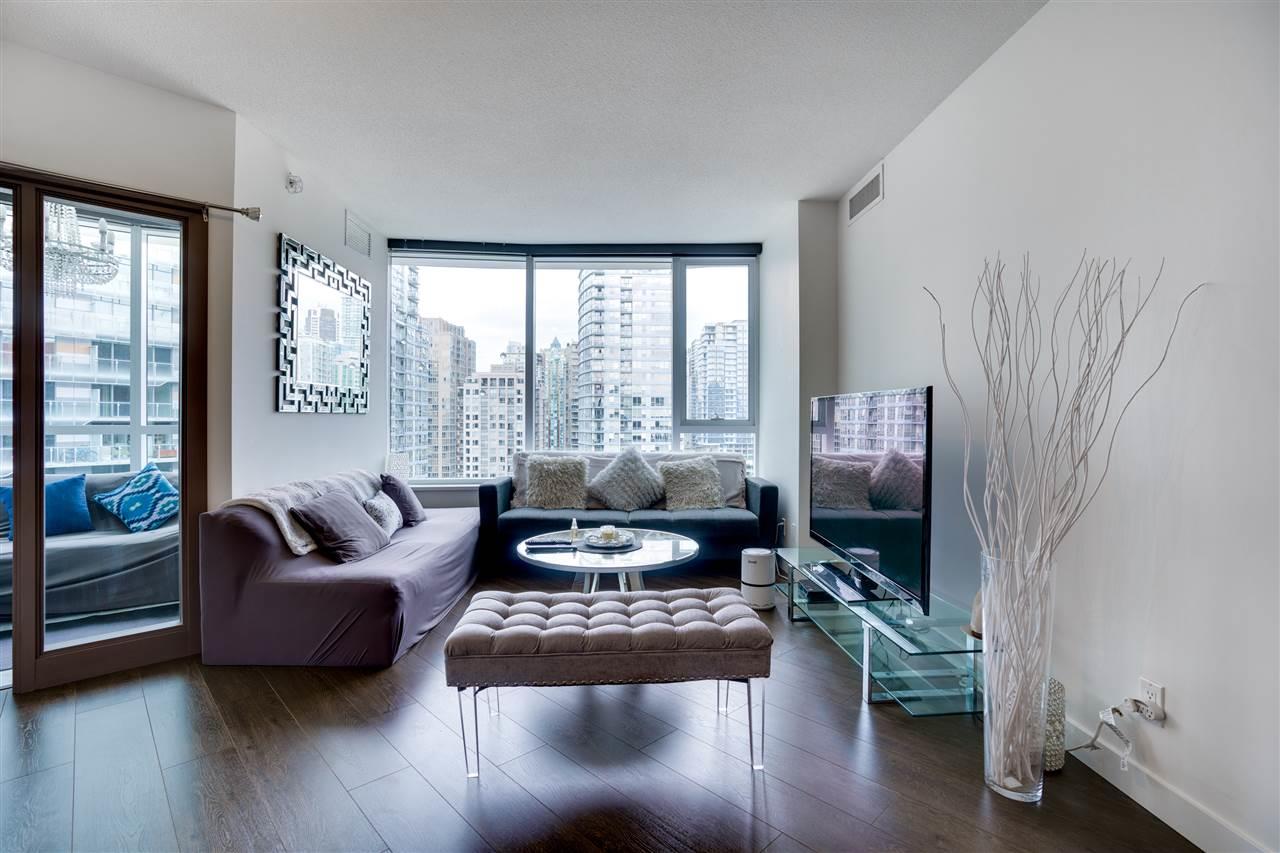 1820-68 Smithe Street, Vancouver, BC, V6B 0P4