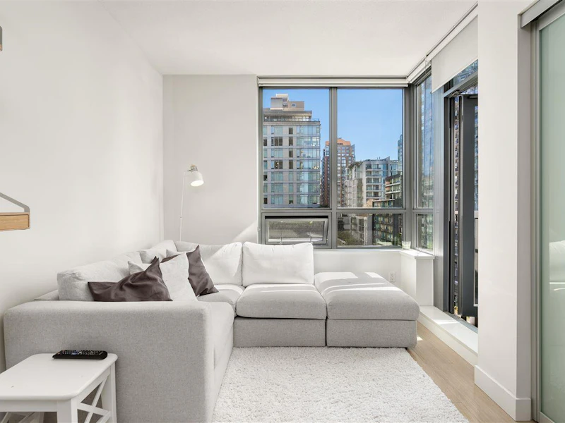 905 - 1308 Hornby Street, Vancouver BC V6Z 0C5