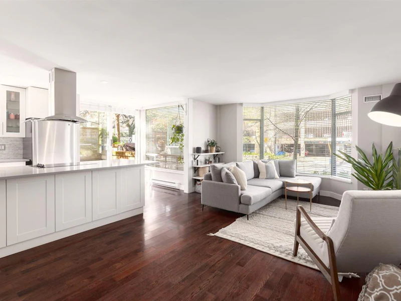 101 - 2628 Ash Street, Vancouver BC V5Z 4L2
