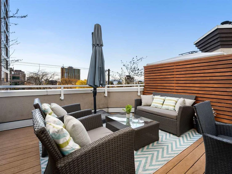2424 Birch Street, Vancouver, BC, V6H 3X9