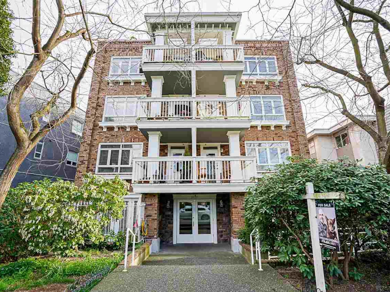 305 - 2036 York Avenue, Vancouver BC V6J 1E6