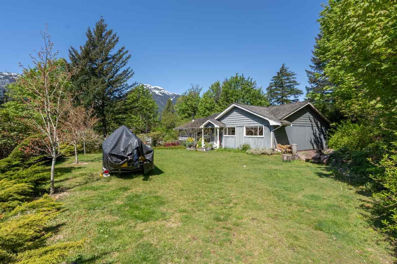 2227 Read Crescent, Squamish, BC, V8B 0A9