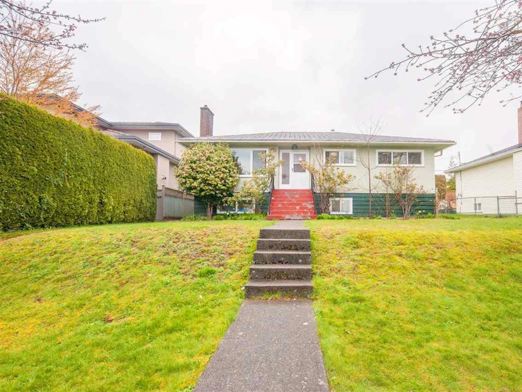 6467 Sumas Street, Burnaby, BC, V5B 2T8