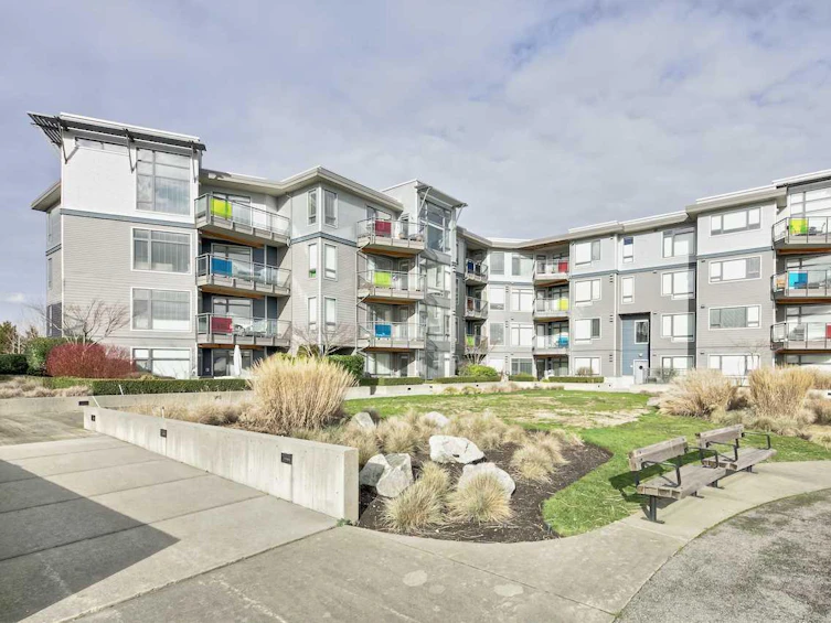 209-14100 Riverport Way, Richmond, BC, V6W 1M3