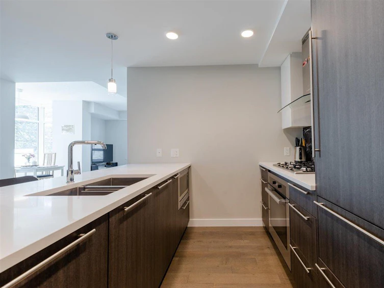 209-4963 Cambie Street, Vancouver, BC, V5Z 2Z6