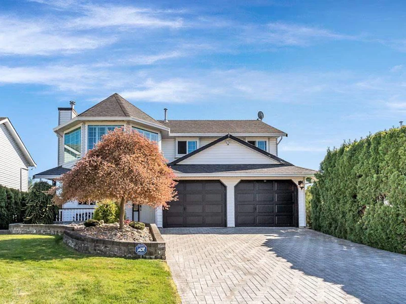 23074 Eagle Avenue, Maple Ridge BC V2X 0B5