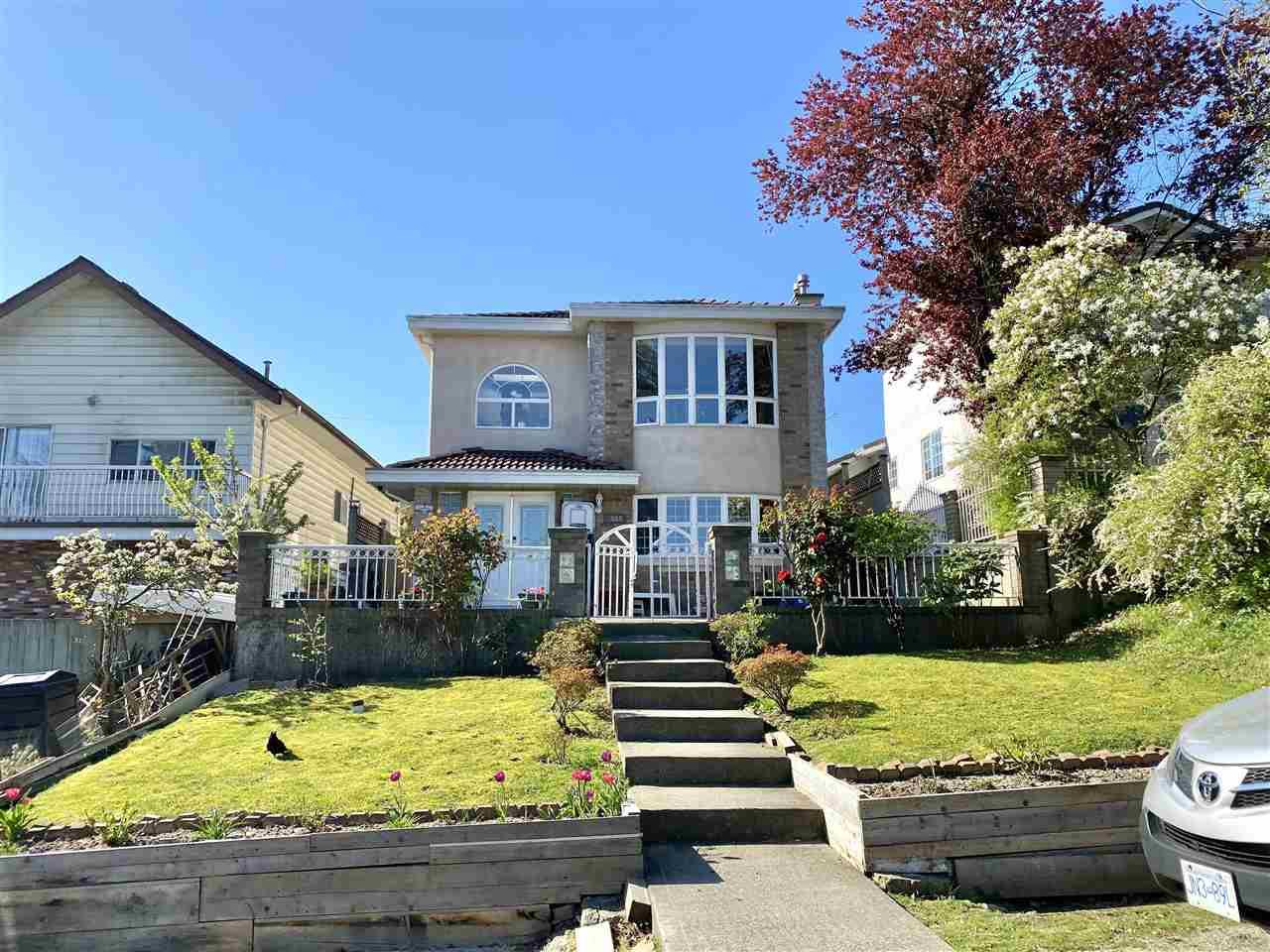 3868 Regent Street, Burnaby, BC, V5C 4G8