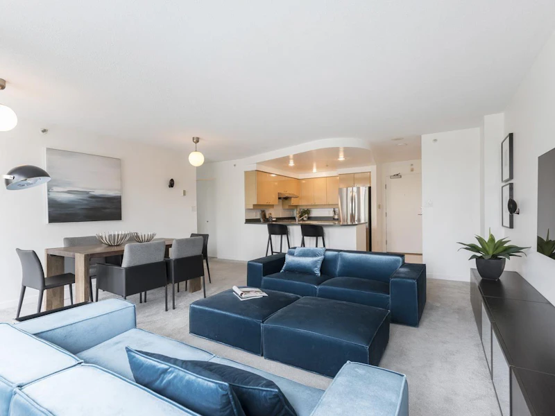 305 - 1009 Expo Boulevard, Vancouver BC V6Z 2V9