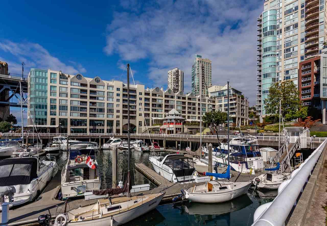 605-1006 Beach Avenue, Vancouver, BC, V6E 1T7