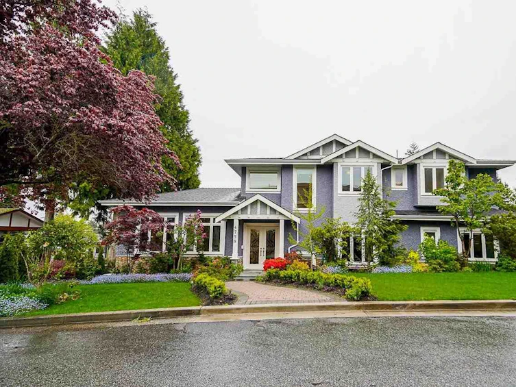 4758 Gilpin Court, Burnaby, BC, V5G 2Z9