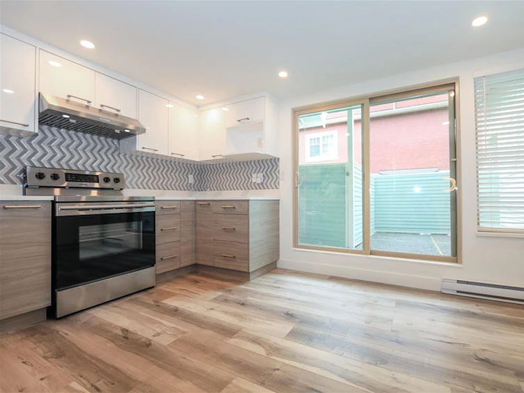 821 West 14th Avenue, Vancouver, BC, V5Z 1R2