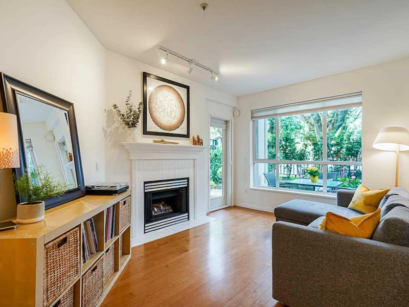 110 - 2755 Maple Street, Vancouver BC V6J 5K1