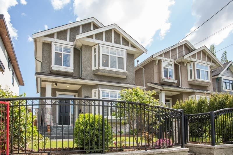 8352 16th Avenue, Burnaby, BC, V3N 1S1
