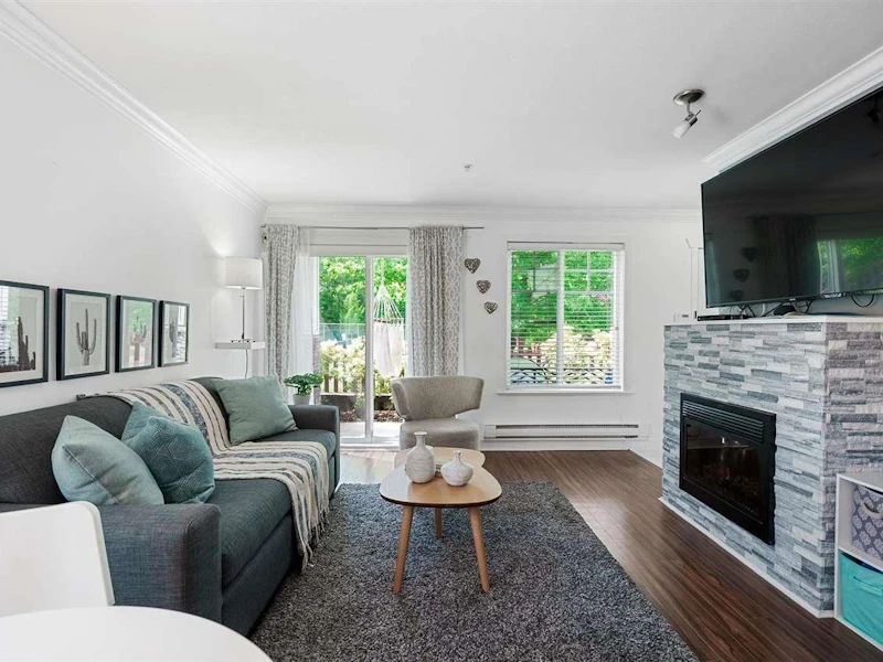 1 - 4025 Norfolk Street, Burnaby BC V5G 0A5