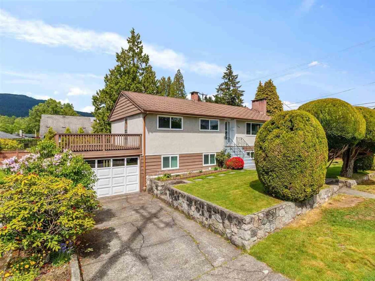 780 East 16th Street, North Vancouver, BC, V7L 2V1