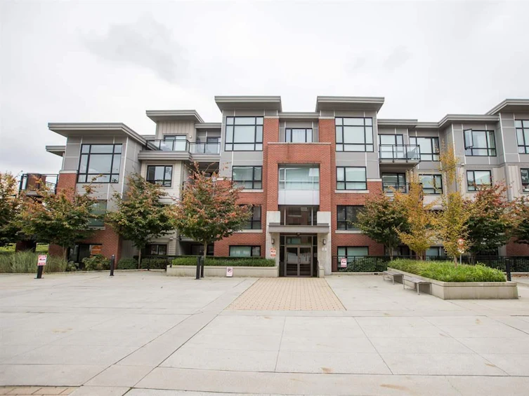 122-7058 14th Avenue, Burnaby, BC, V3N 0E6
