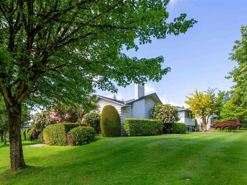6611 Ash Street, Vancouver BC V6P 3K3