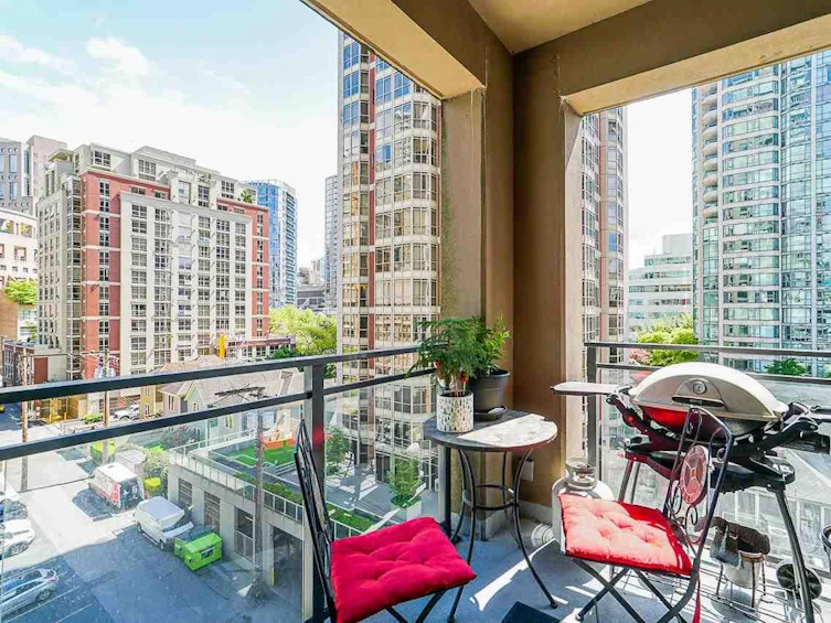 709-888 Homer Street, Vancouver, BC, V6B 0H7