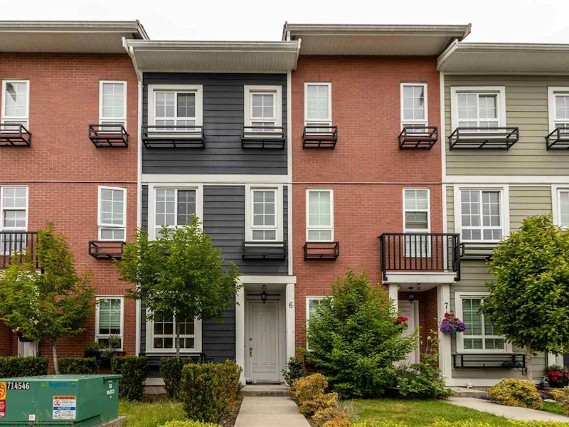 6 - 1935 Manning Avenue, Port Coquitlam BC V3B 1L3