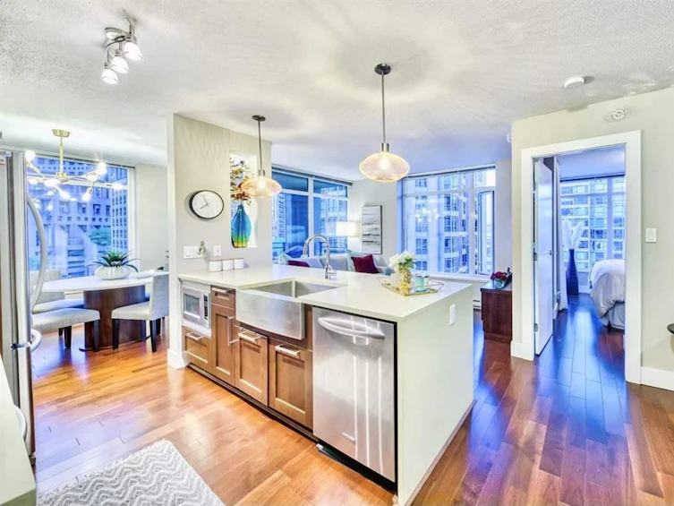 906-888 Homer Street, Vancouver, BC, V6B 0H7