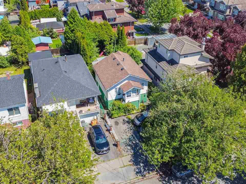 3053 Horley Street, Vancouver BC V5R 4S5