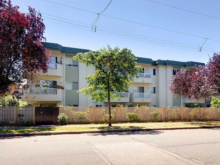 307-458 East 43rd Avenue, Vancouver, BC, V5W 1T4