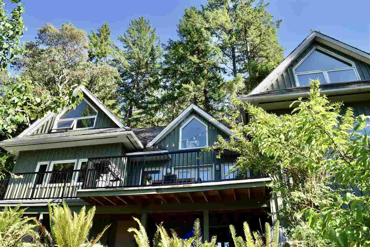 12916 Dogwood Drive, Pender Harbour Egmont, BC, V0N 2H0