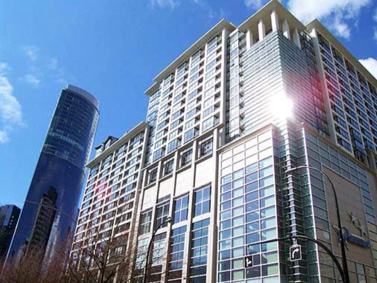 2010-938 Smithe Street, Vancouver, BC, V6Z 3G4