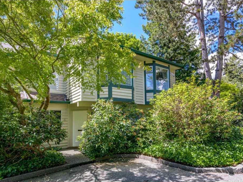 11 - 7611 Moffatt Road, Richmond BC V6Y 1X9