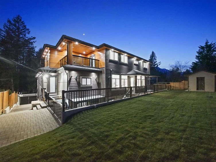 40231 Kintyre Drive, Squamish, BC, V8B 0J6