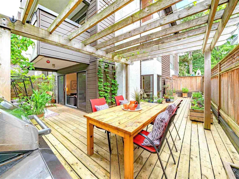 111 - 2255 W 8th Avenue, Vancouver BC V6K 2A6