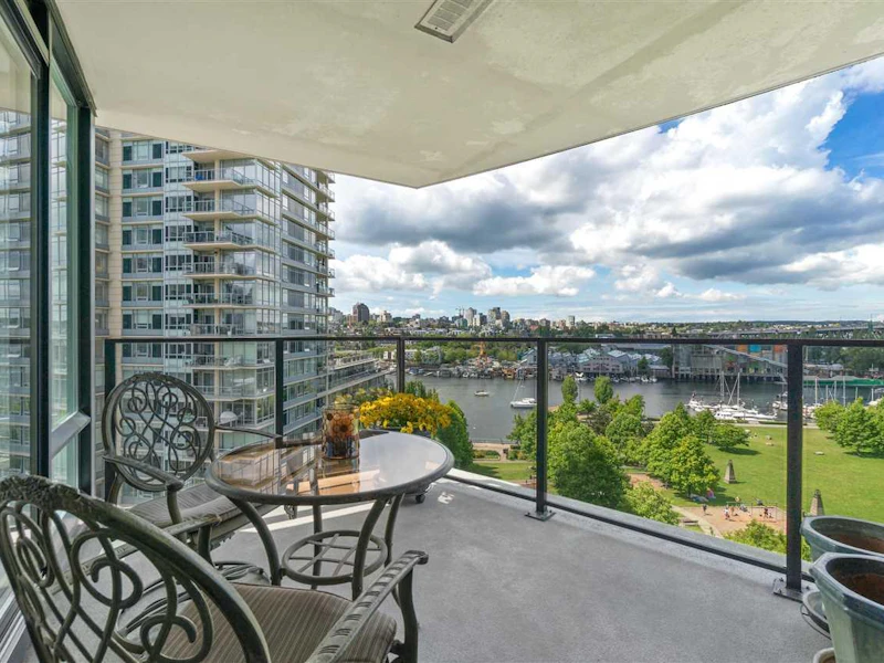 1003 - 455 Beach Crescent, Vancouver BC V6Z 3E5