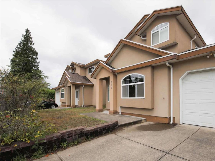 739 Smith Avenue, Coquitlam, BC, V3J 2W8