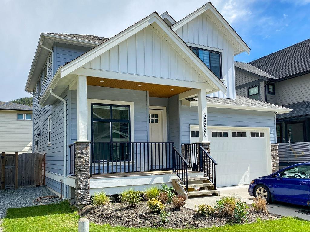 39226 Falcon Crescent, Squamish, BC, V8B 0V8
