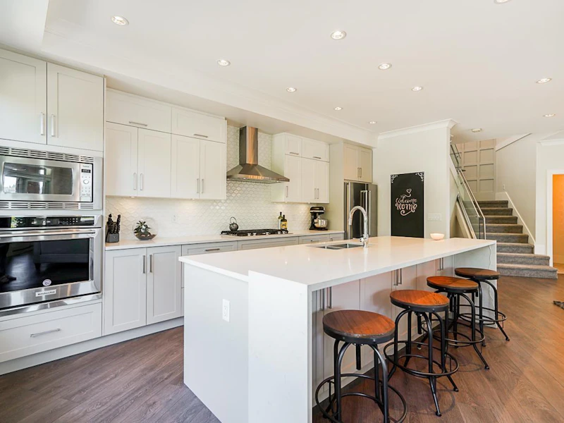 103 - 721 Gauthier Avenue, Coquitlam BC