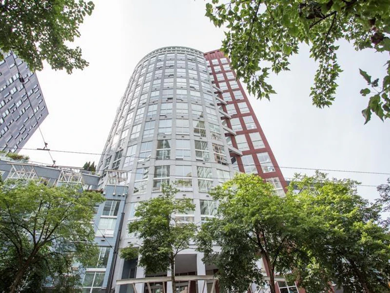 809 - 933 Seymour Street, Vancouver BC V6B 6L6